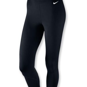 PRICE HAS DROPPED‼️BLACK NIKE LEGGINGS✔️